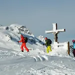 In The Heart Of The Alps 4*