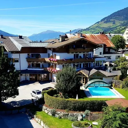 In The Heart Of The Alps Hotel