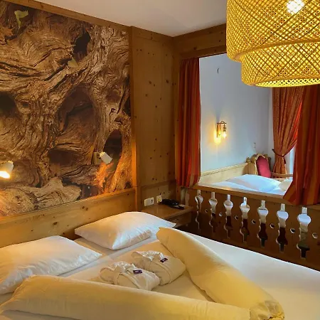 In The Heart Of The Alps Hotel 4*