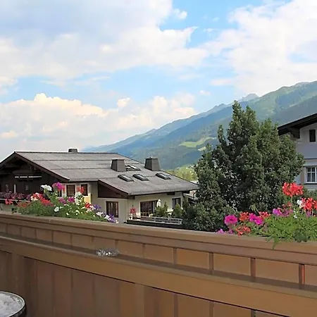 In The Heart Of The Alps Hotel