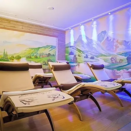 Hotel In The Heart Of The Alps Uttendorf