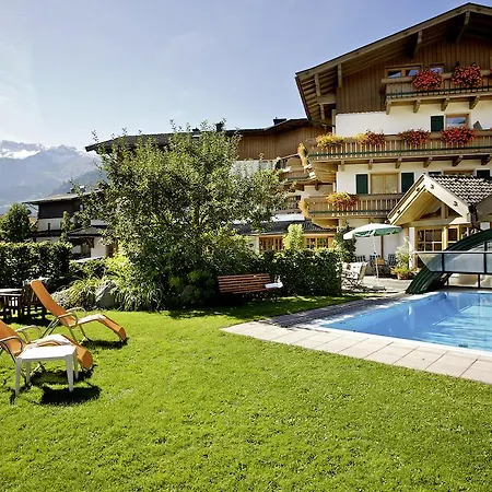 In The Heart Of The Alps Uttendorf