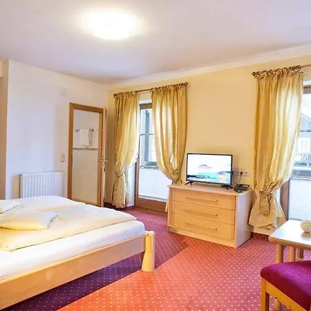 酒店 In The Heart Of The Alps